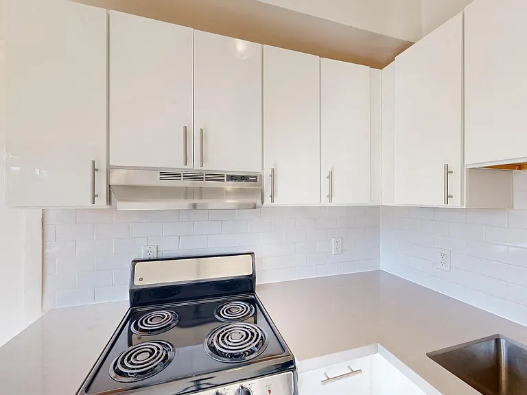 755 O'Farrell Street — Photo 27