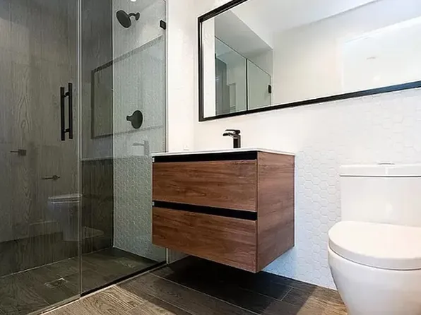 260 Gold Street image 8 of 28