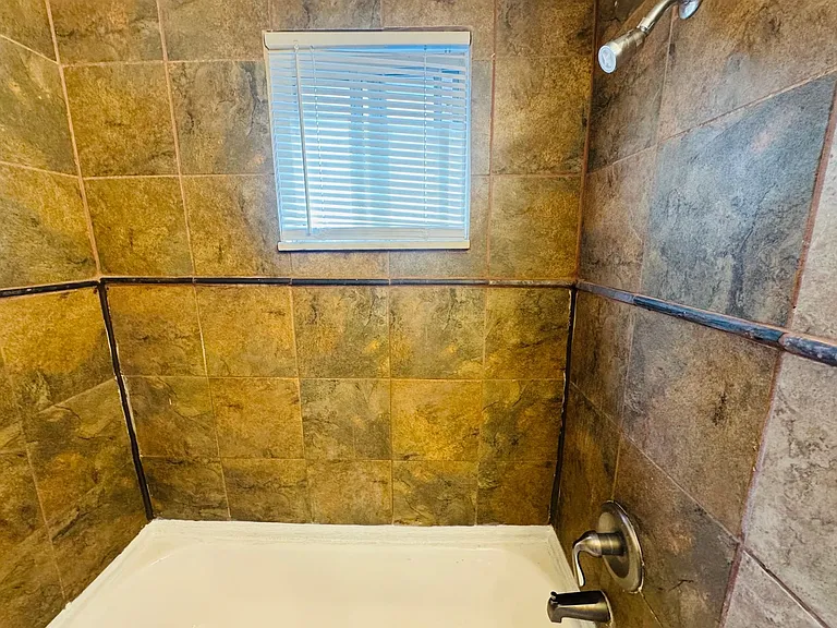 10630 Kimberley Ave — Photo 32