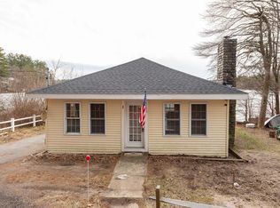 1 Springbrook Ave, Middleboro, MA 02346