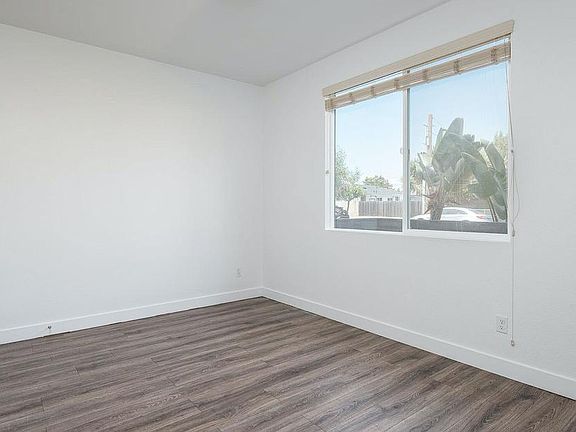 3rd image of 45 Sea Crest Dr #45