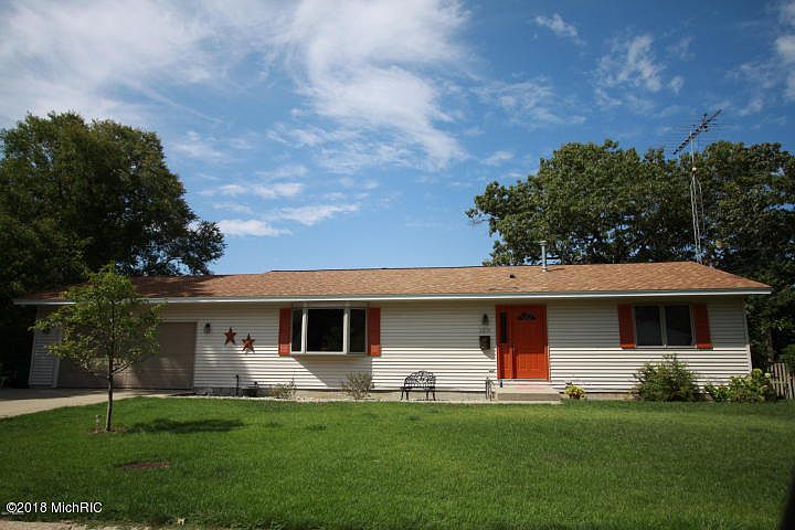 1st image of 2200 Moulton Ave