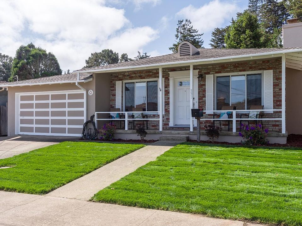 1st image of 331 Arbor Dr