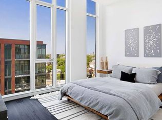 2475 N Lincoln Ave #8, Chicago, IL 60614