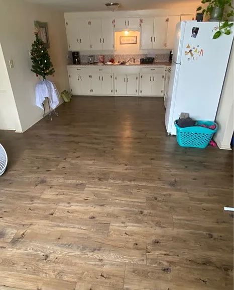 102 W Main St #2A — Photo 28