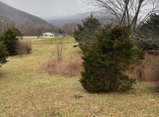 N Fork Hwy, Cabins, WV 26855