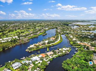 8667 SE Merritt Way, Jupiter, FL 33458