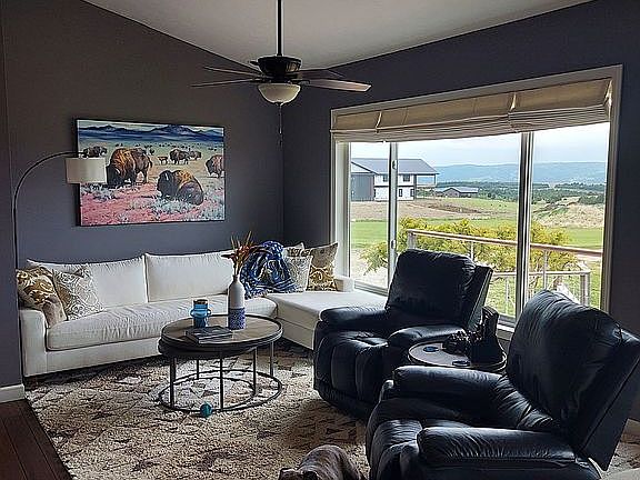 4th image of 405 Lakeview Dr