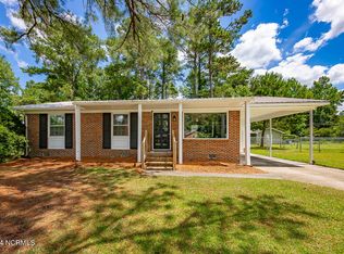 2604 Sunset Rd, New Bern, NC 28562