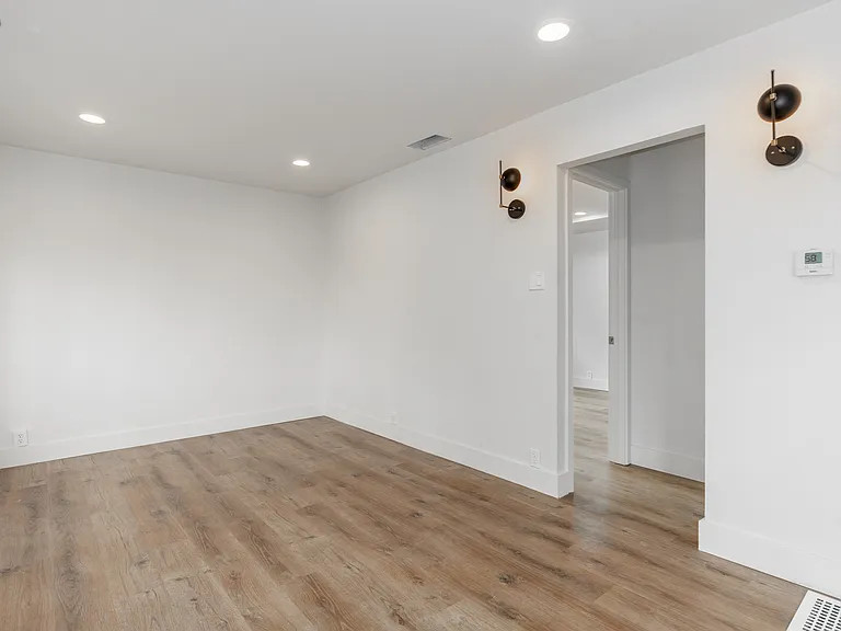 5059 Eaton St — Photo 10