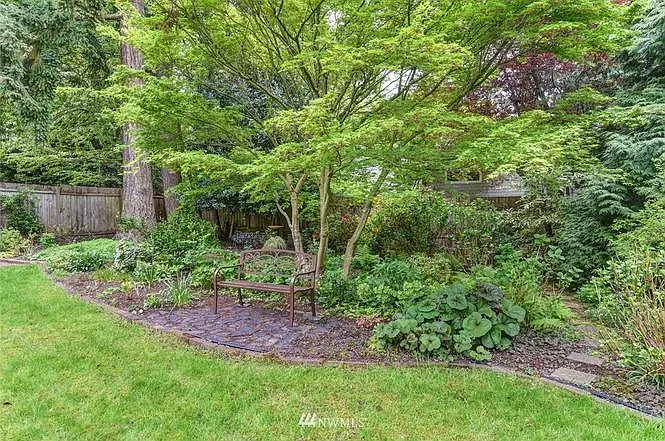 12829 NE 112th St — Photo 8