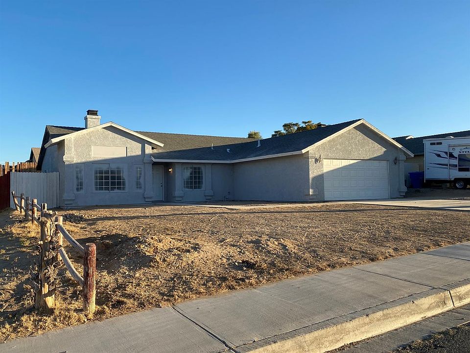 2nd image of 25642 Tamarisk St