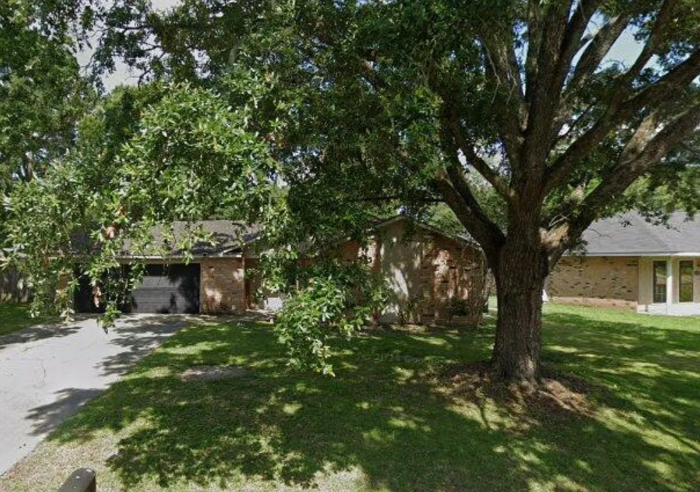 8847 Cedar Springs Ave — Photo 1