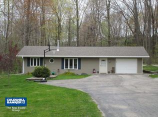 868 Silver Creek Dr, Oneida, WI 54155