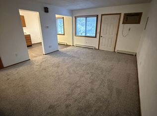 816 11th Street Ct #1, Silvis, IL 61282