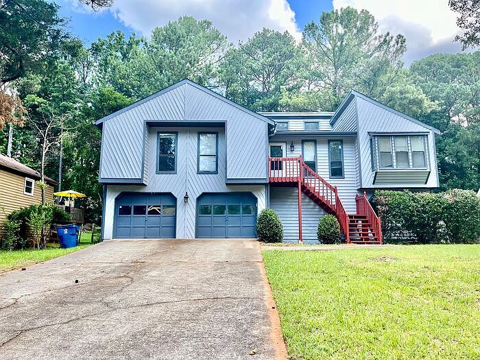 1st image of 384 McKees Rock Ln