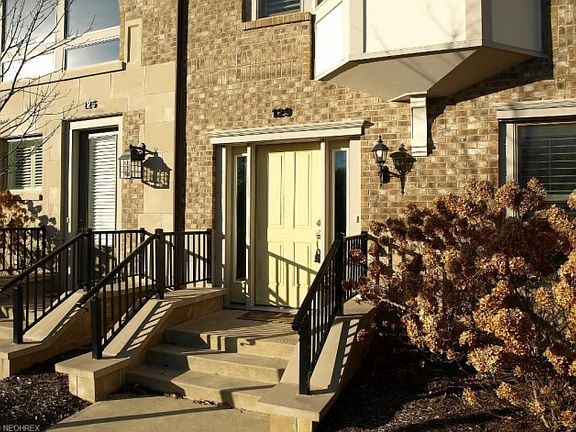 2nd image of 129 Ashbourne Dr #34