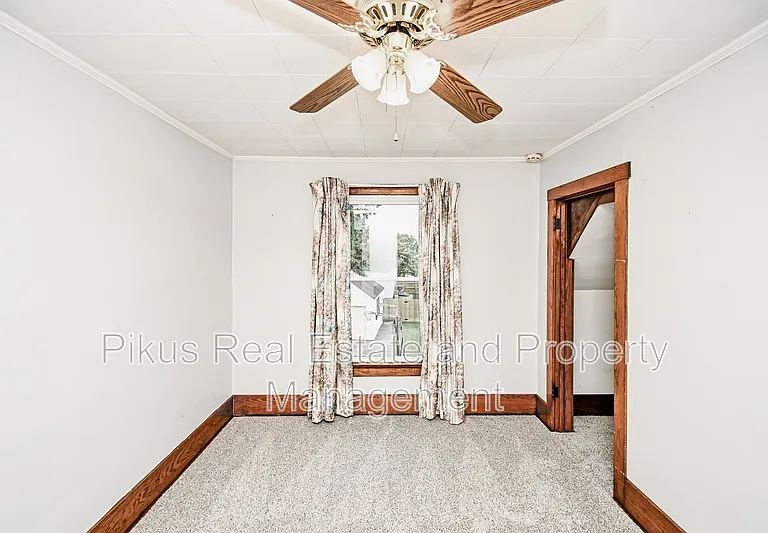 9459 Maple Ave SE — Photo 10