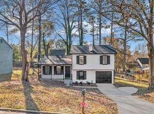 3959 Wood Path Dr, Stone Mountain, GA 30083