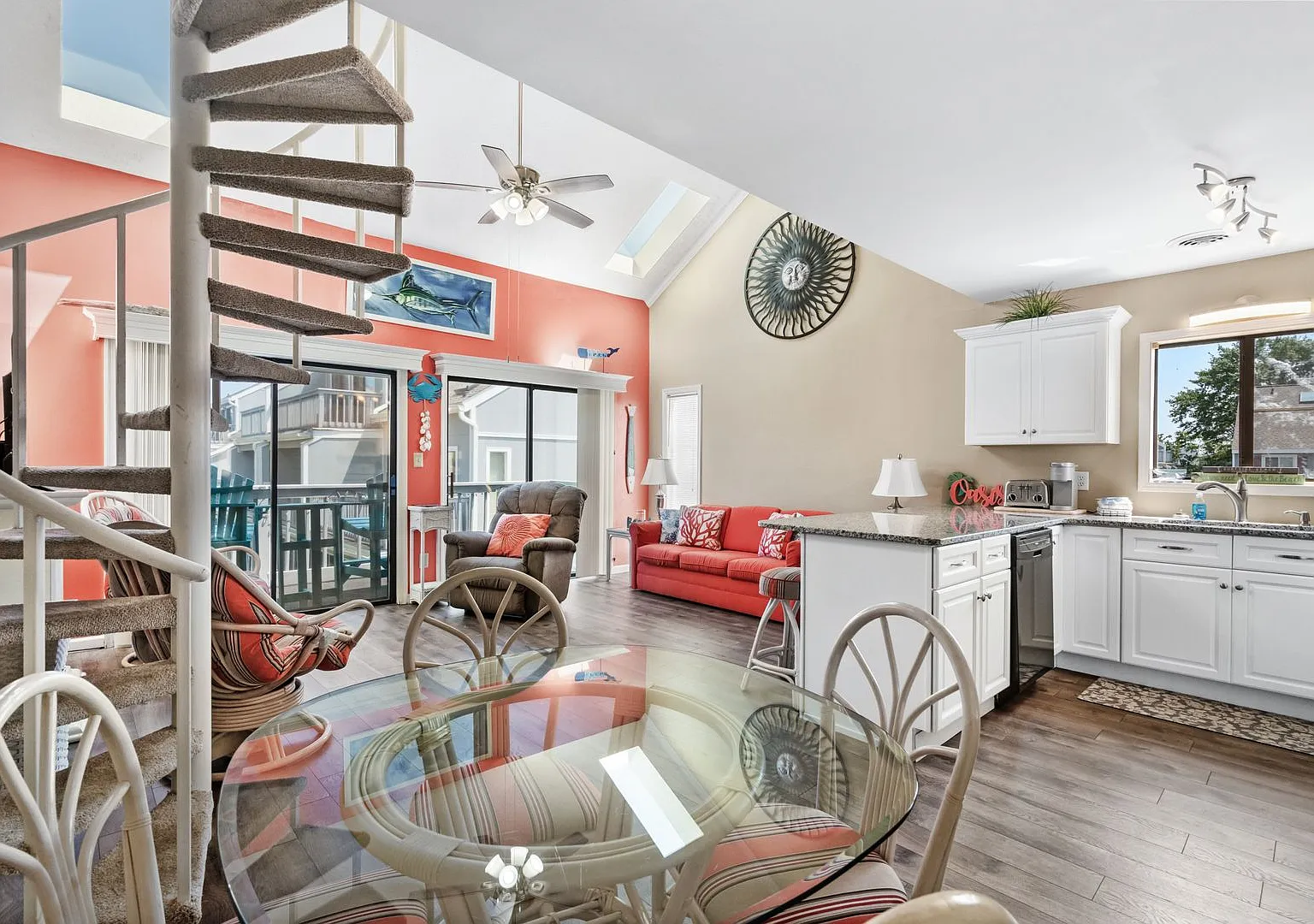 Fully Furnished 2-Bedroom Condo | Flexible Lease Terms — Photo 1