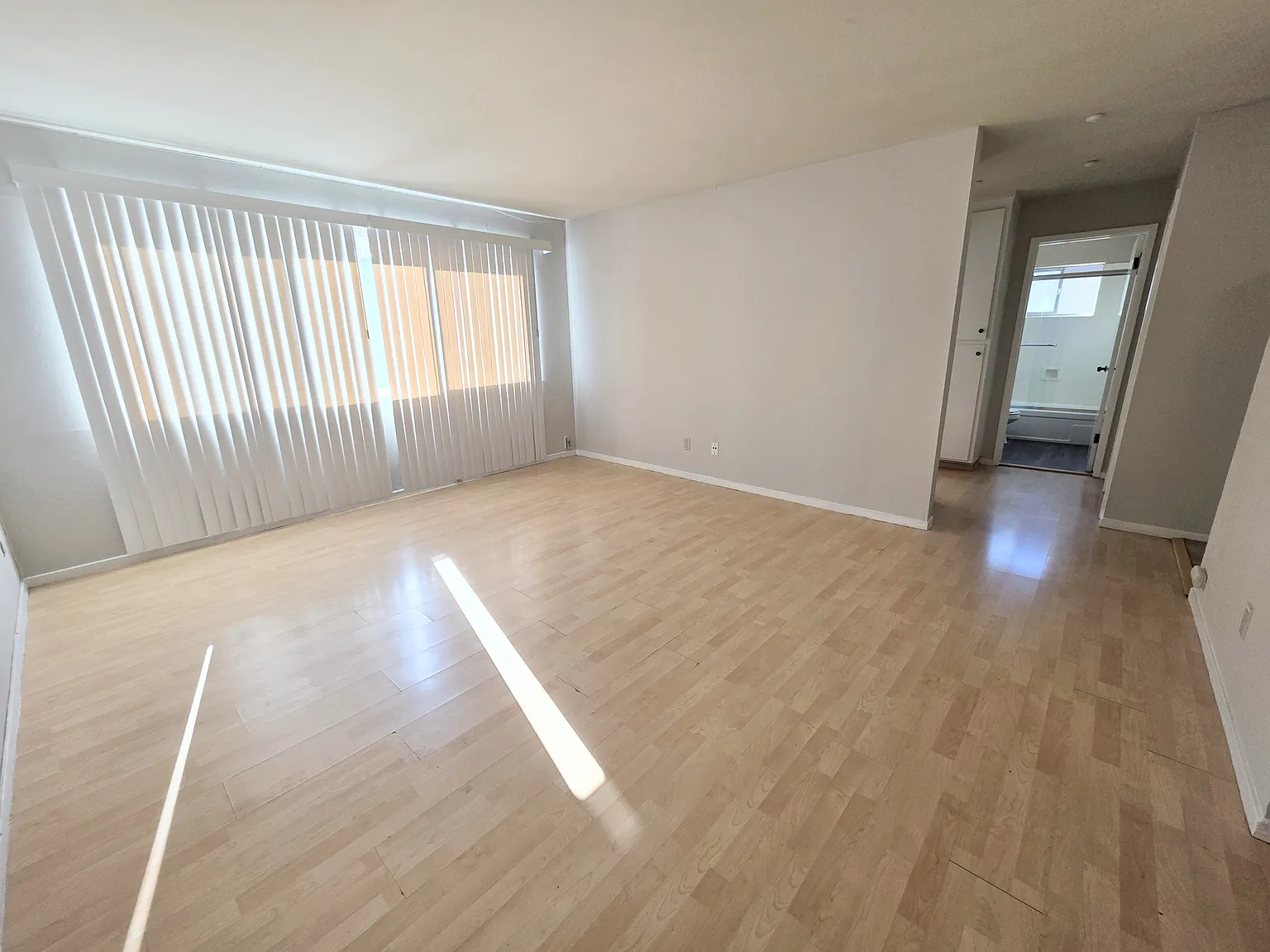 485 Stow Ave #5 photo 1