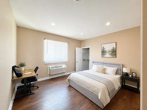 Floor plan 1339 W 36th Pl