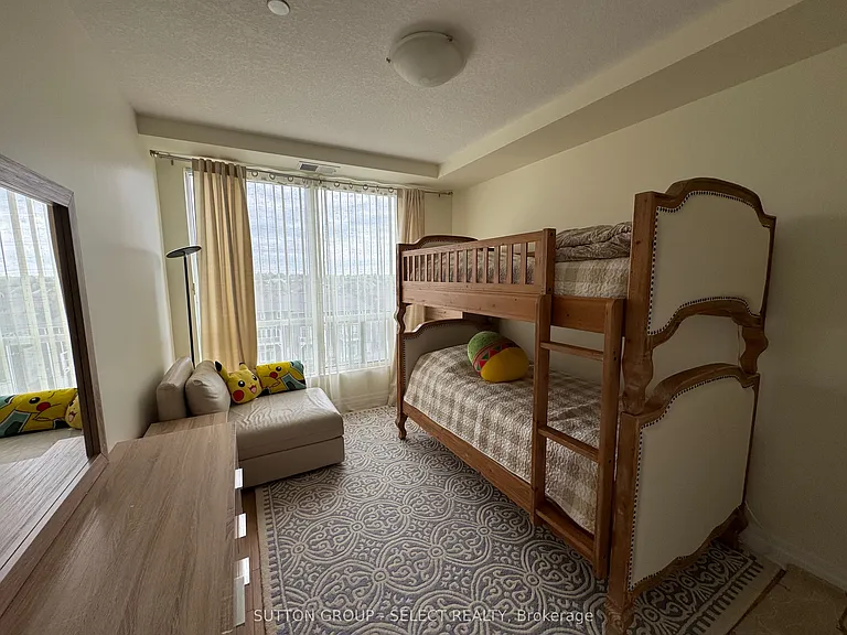 240 Villagewalk Blvd #610 — Photo 27