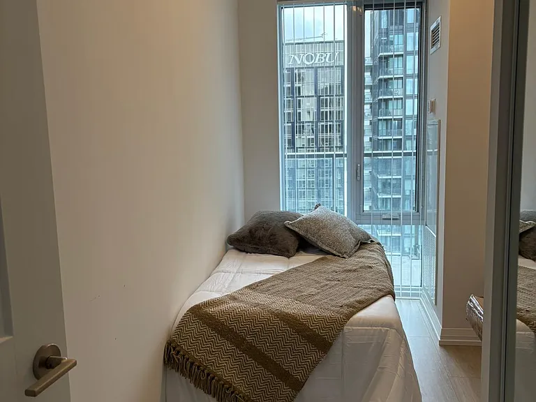 8 Widmer St #888 — Photo 2