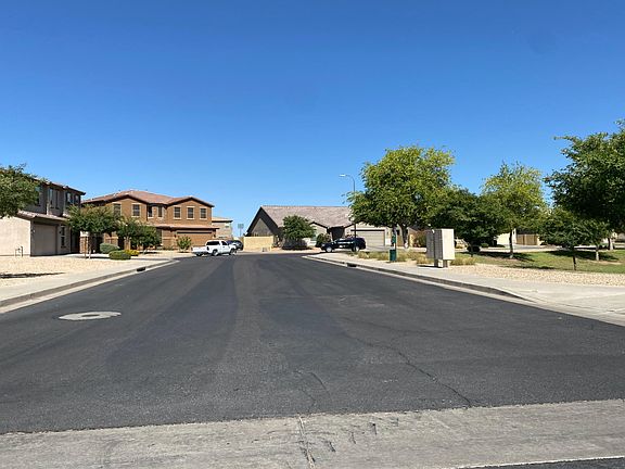 4th image of 8016 S 42nd Ln