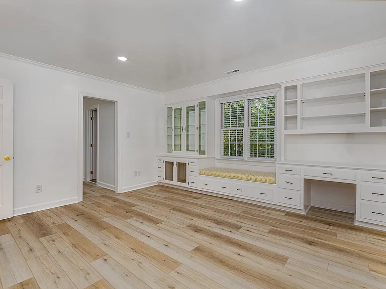5101 Holly Ridge Farm Rd — Photo 17