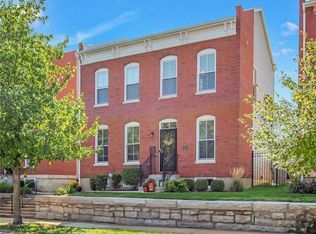 2222 Shenandoah Ave, Saint Louis, MO 63104