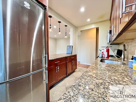 Rented by Hagstrom Management Inc | media 2