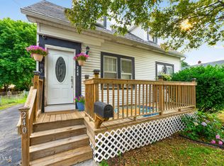 240 Mariaville Rd, Schenectady, NY 12306