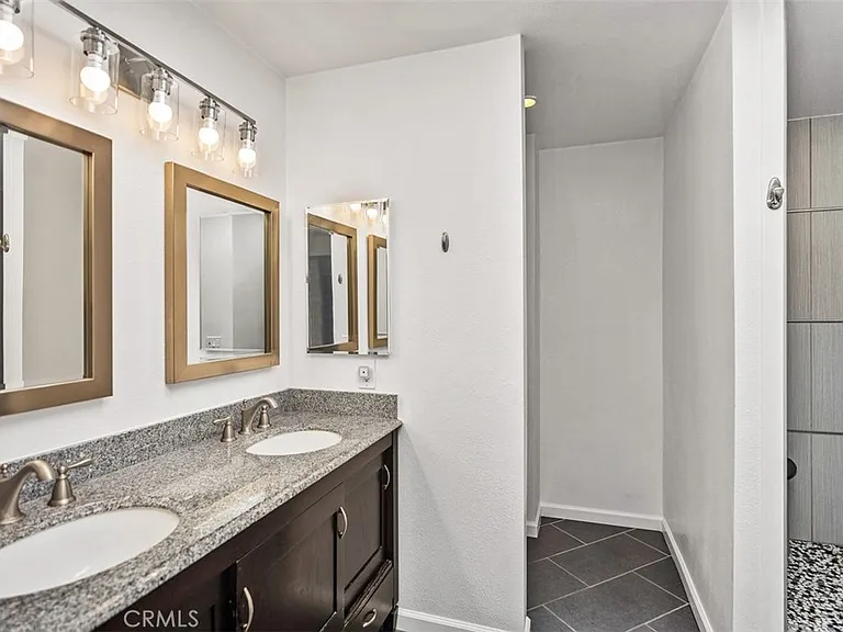 22516 Lake Forest Ln — Photo 20