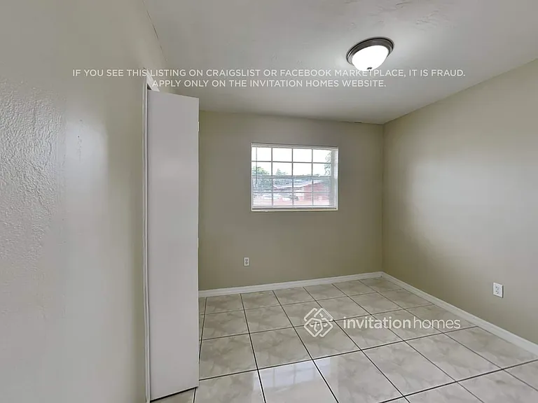 1261 NW 202nd St — Photo 13