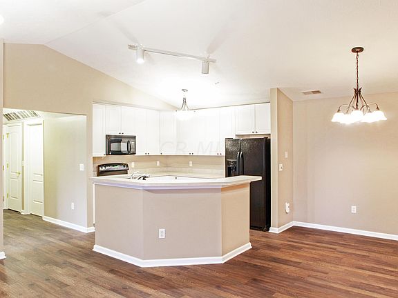 2nd image of 769 Hidden Springs Dr