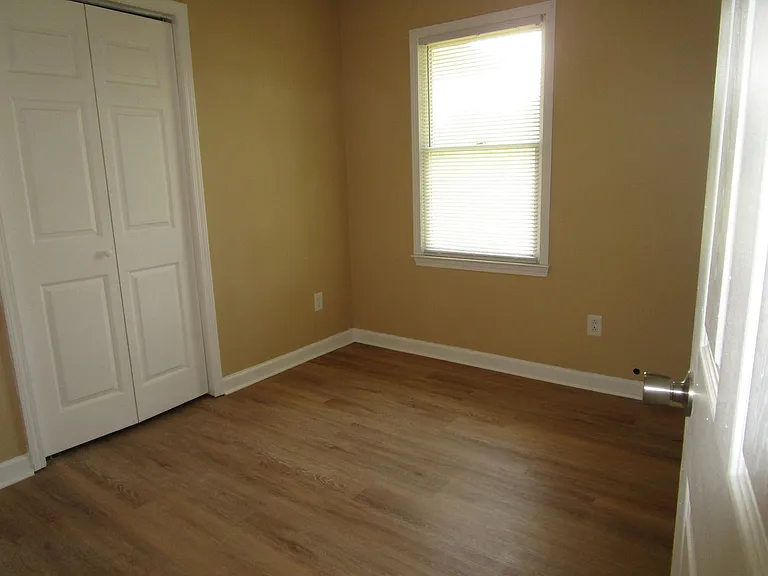 1320 Race Track Rd — Photo 7