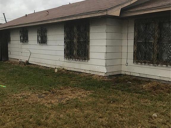 3rd image of 501 N Palm Dr