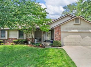 168 Merryfield Cir, Saint Charles, MO 63303