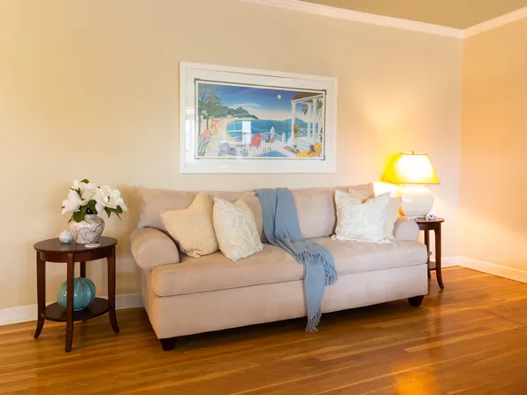 162-41 Powell Cove Boulevard image 9 of 25