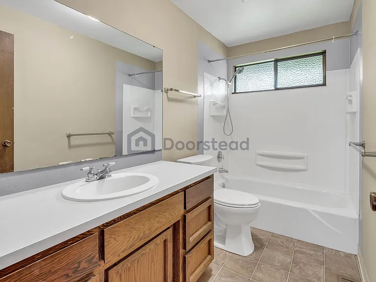 21805 SE 4th St — Photo 39