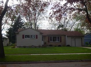 825 N Martin Rd, Janesville, WI 53545