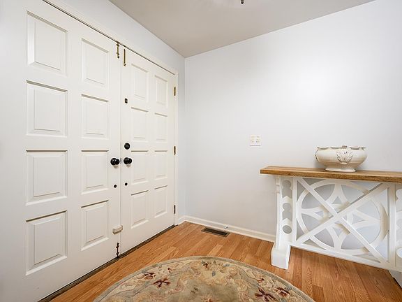 5th image of 8412 Fantasia Way