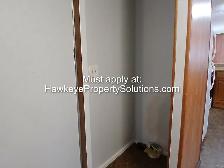 409 1/2 Senate St #C — Photo 6