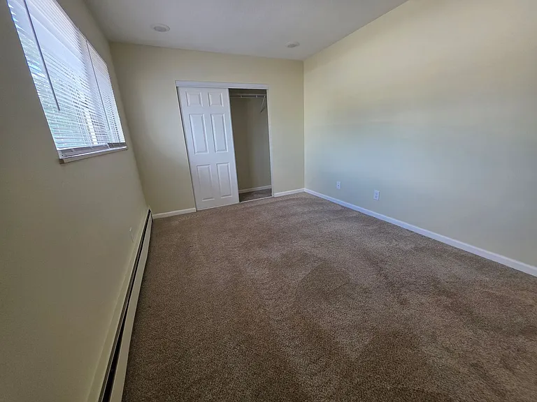 College Park — Photo 26