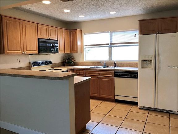 4th image of 4152 3rd Ave S