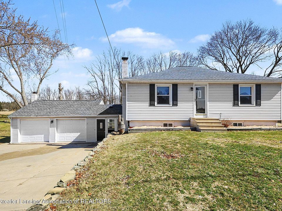 1st image of 225 Ackerson Lake Dr