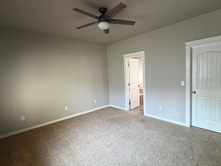 3024 N Christian Way — Photo 31