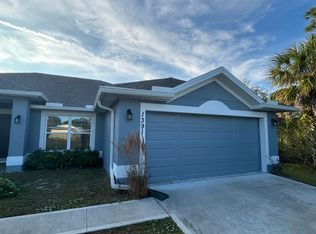 1391 Seahouse St, Sebastian, FL 32958
