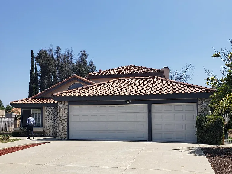 267 Clearwood Ave — Photo 3